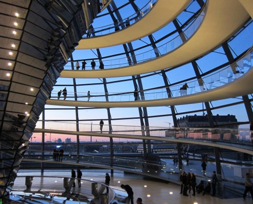 foster-reichstag-1741126_1920